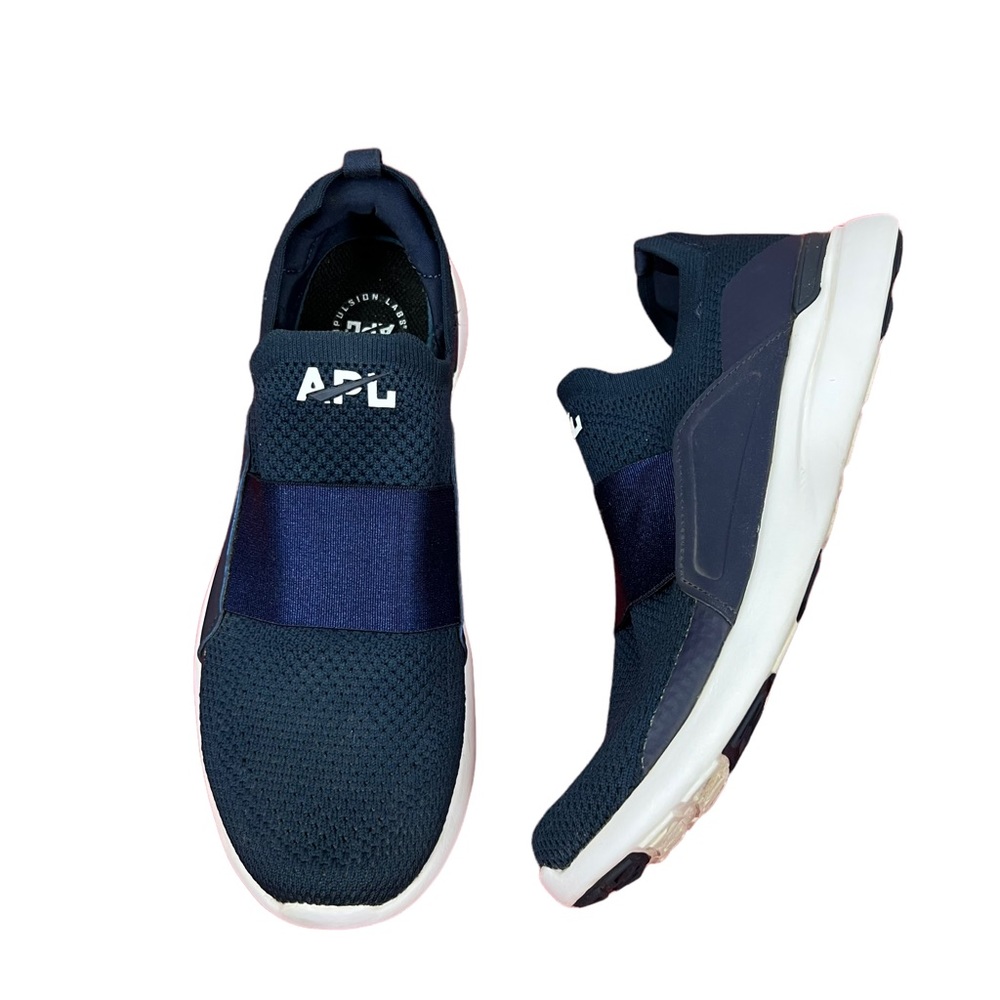 APL Techloom Bliss Sneakers Size 9 Navy Blue Running Lightweight Travel Slip On
